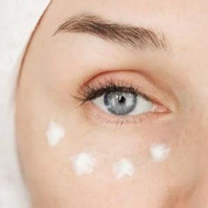 eye serum ingredients, best skincare ingredients, new skincare ingredients, aldavine, eye recovery serum, best eye serum
